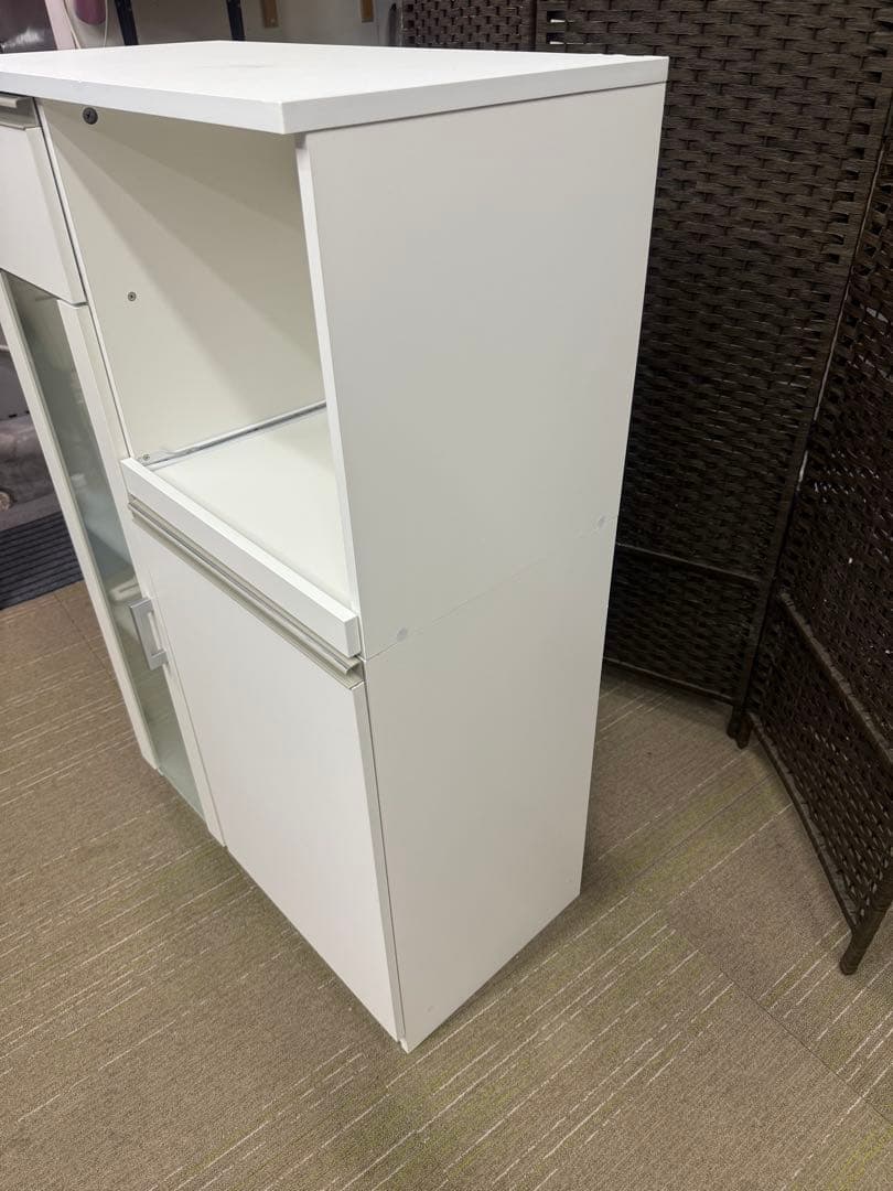 【洗浄消毒作業済】【美品】ニトリ　レンジ台　レンジボード　食器棚