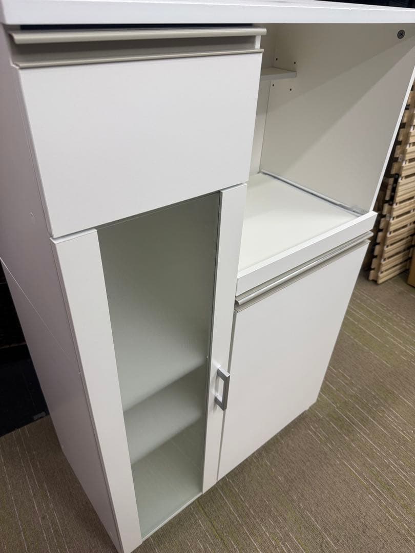 【洗浄消毒作業済】【美品】ニトリ　レンジ台　レンジボード　食器棚