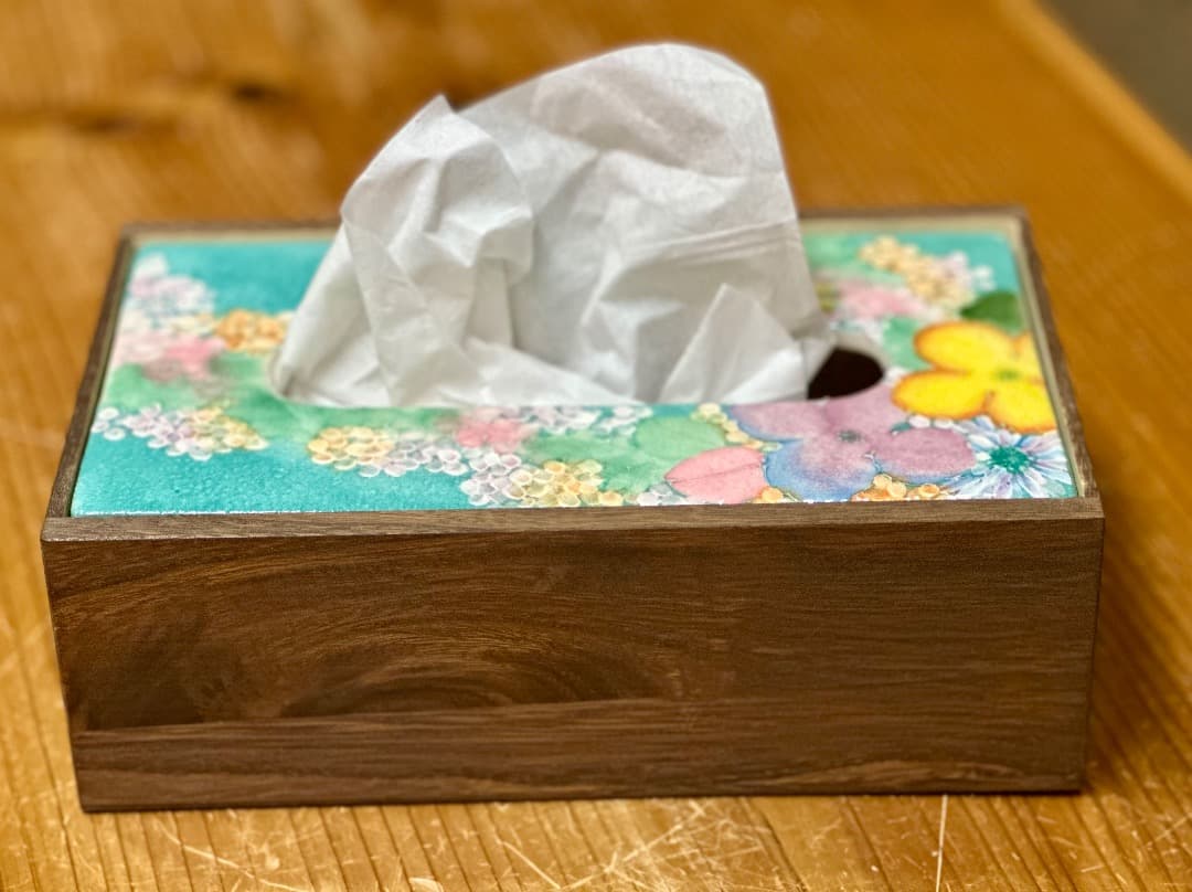 【値下げ】新品　工房ゆずりは　ティッシュBOX　カバー　花柄　プレゼントゆー05