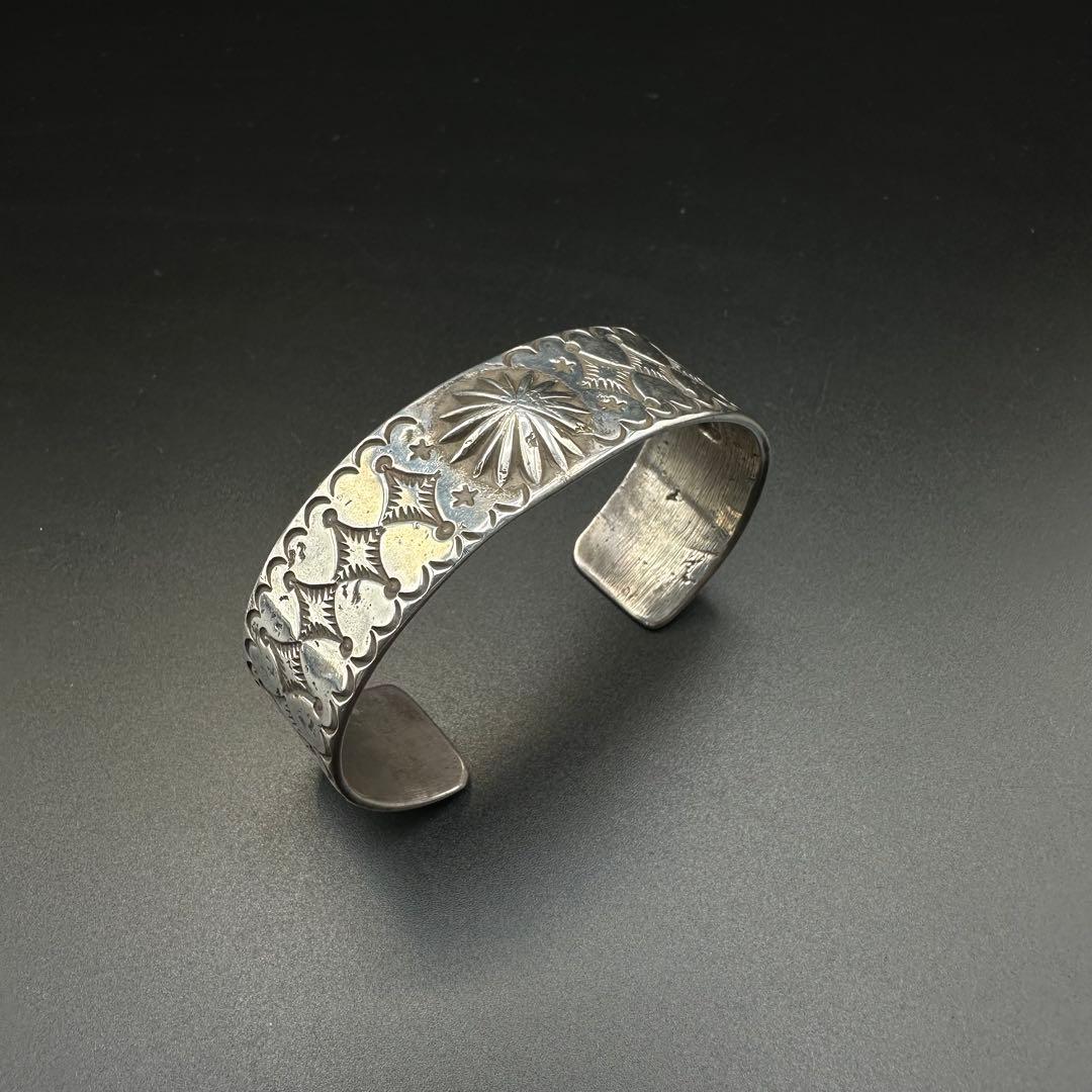 Navajo Lyndon Tsosie インゴットシルバー バングル