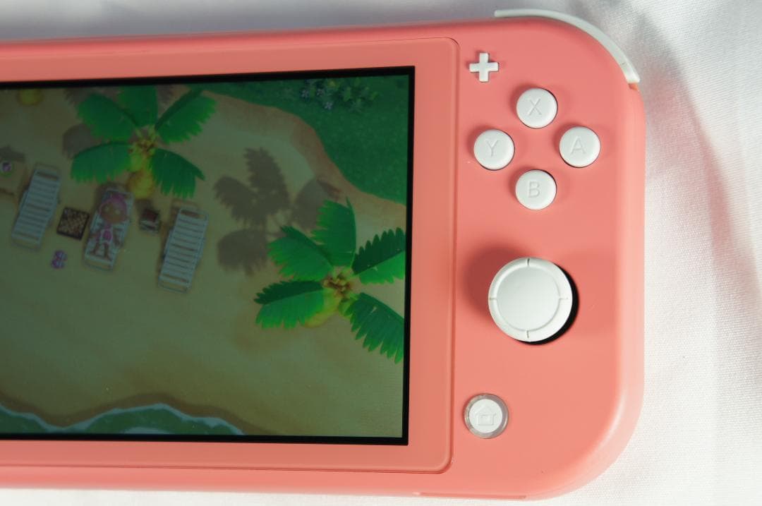 Nintendo Switch Lite HDH-001［コーラル］