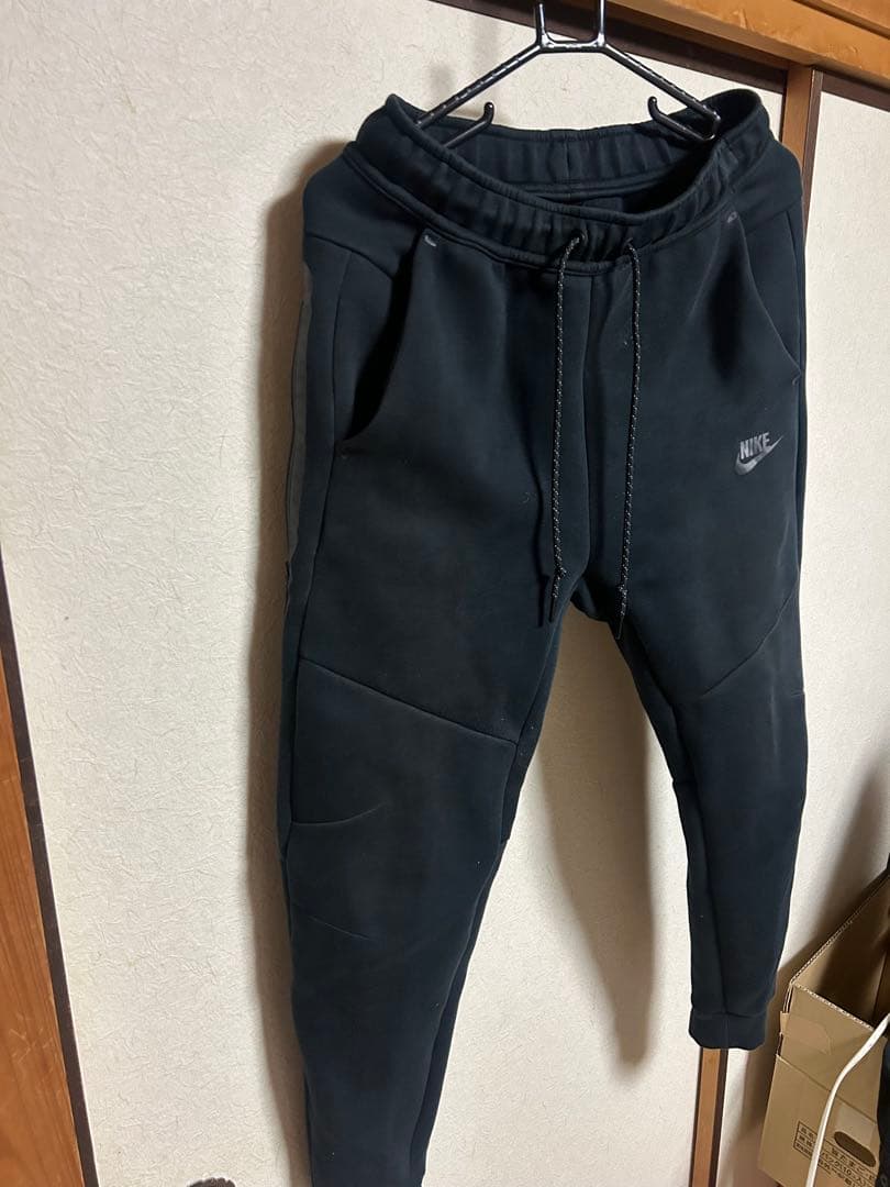 Nike フルジップパーカー & ジョガーパンツ セット　テックフリース