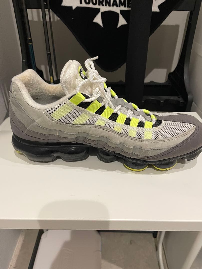 NIKE AIR VAPOR MAX 95 NEON イエロー グラデーション