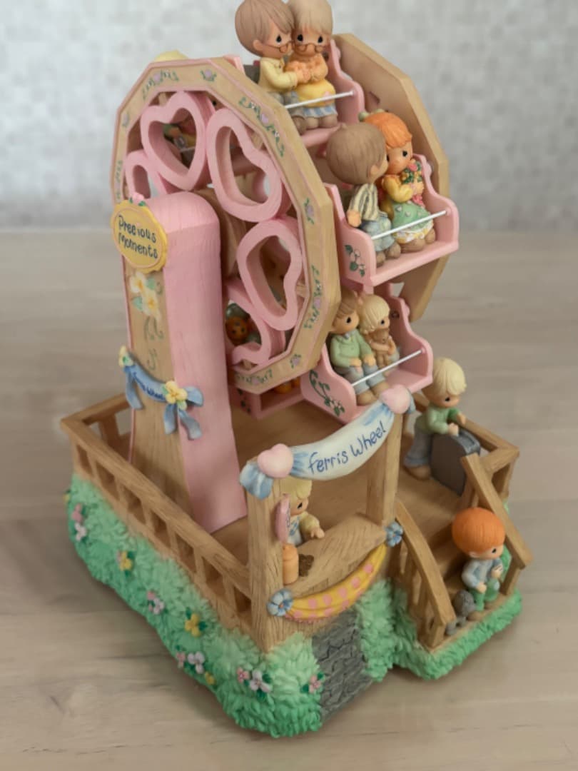 プレシャスモーメント　Precious Moments　観覧車　オルゴール　置物
