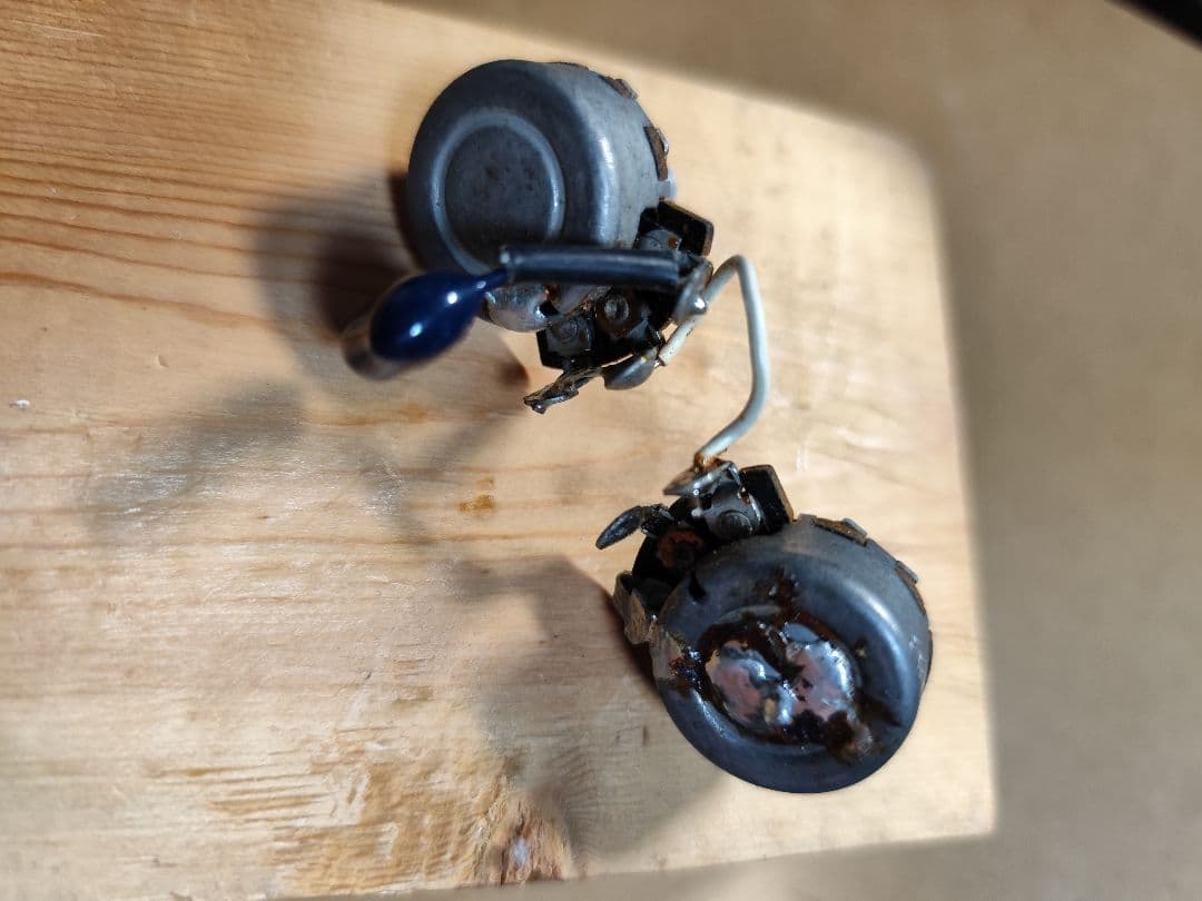 ビンテージフェンダーポット コンデンサー STACK POLE 1973年