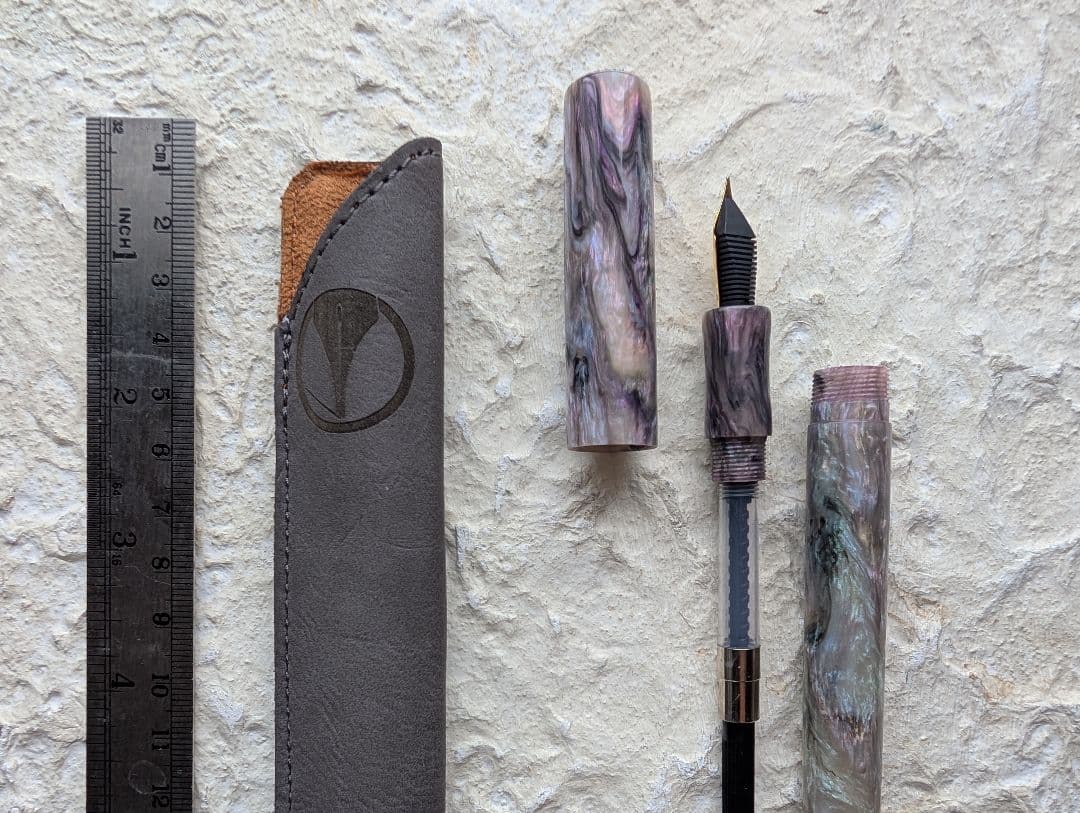 アメリカ製Tailored Penアバロン　レジン万年筆