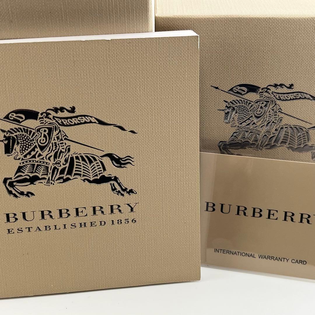 【新品未使用】　バーバリー　BU9006 クォーツ　箱付　保護フィルム付