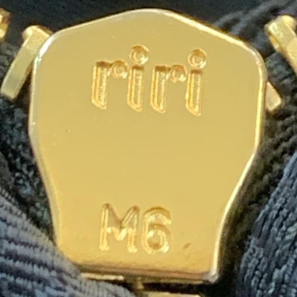 プラダ リボン フィオッコ トートバッグ ショルダーバッグ ゴールドロゴ