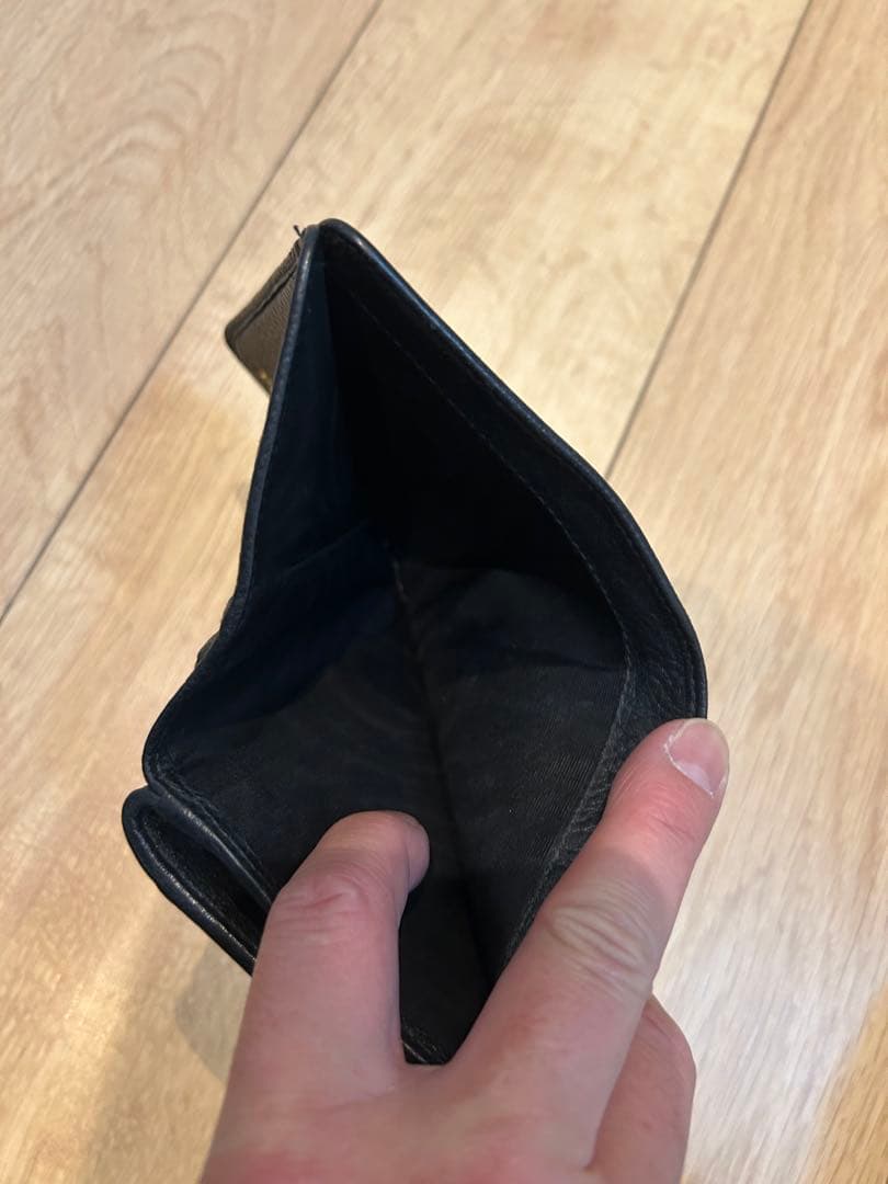 PRADA レディース 二つ折り 財布 正規品 使用感あり