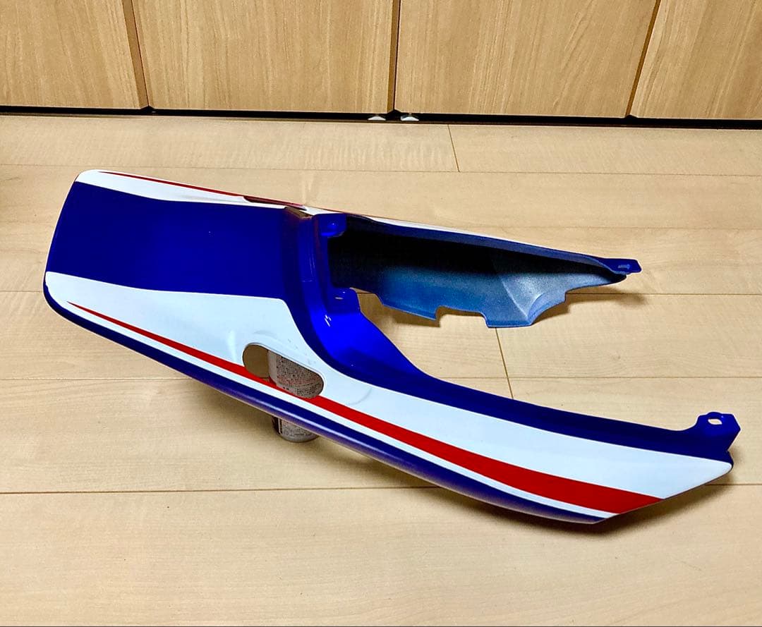 訳あり⑦ CB400SF トリコロール テールカウル NC42 NC39 シート