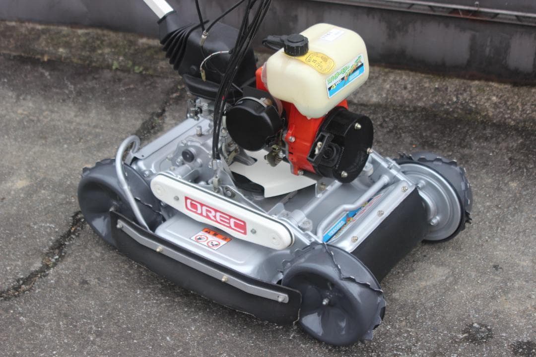 草刈機　オーレック　スパイダーモアー　SP850A　４WD　爪新品　ブレーキ付き