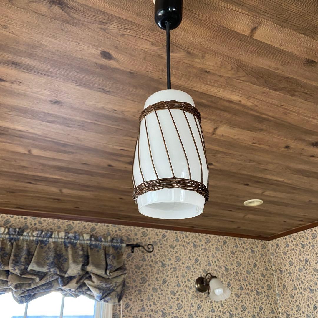 天井照明　和モダン　乳白ガラス　昭和レトロ　ペンダントライト