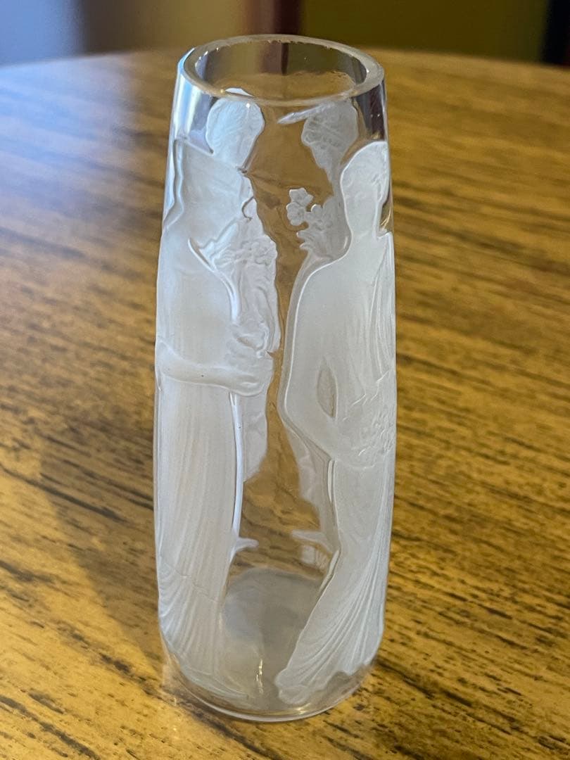 ラリック　ガラス花瓶　一輪挿し？　LALIQUE