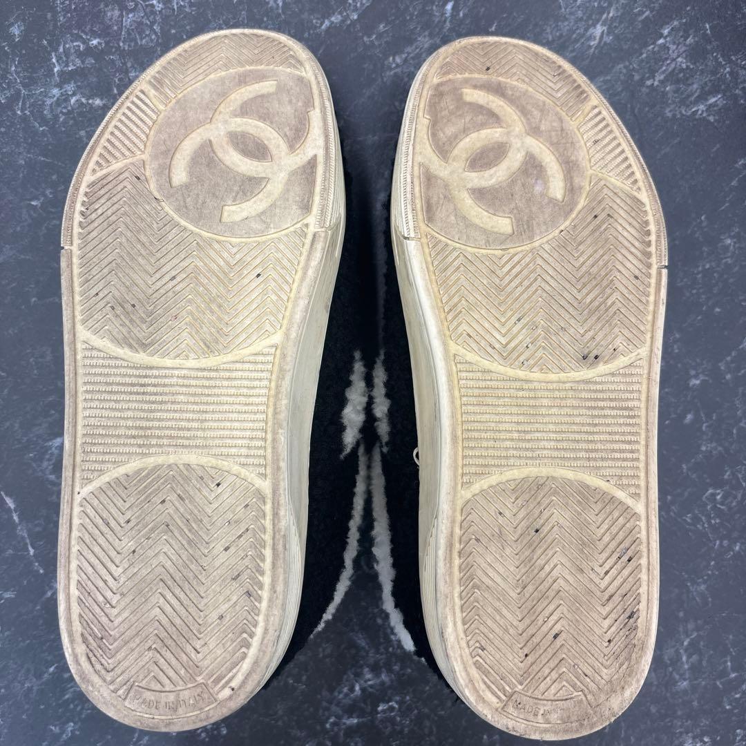 CHANELモコモコスニーカー　サイズ37（23.5〜24㎝）