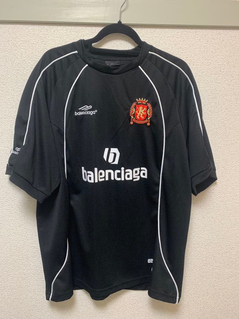 バレンシアガ サッカーシャツ PARIS 10