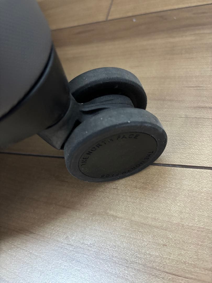 韓国限定 THE NORTH FACE スーツケース　ノースフェイス　28