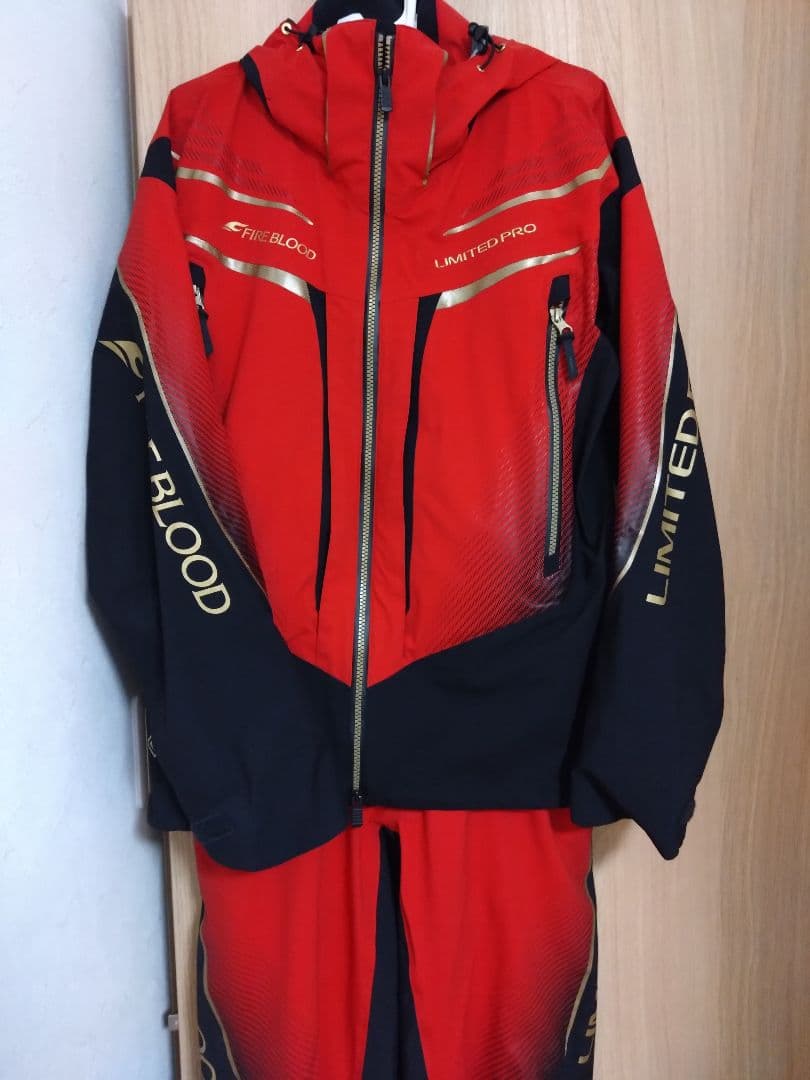 シマノ ファイアブラッド 上下レインスーツ