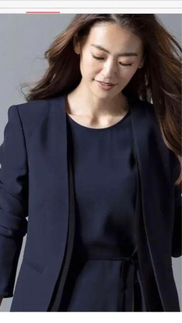 【美品】ベイジ セットアップノーカラー ジャケット CINDY シンディ　紺