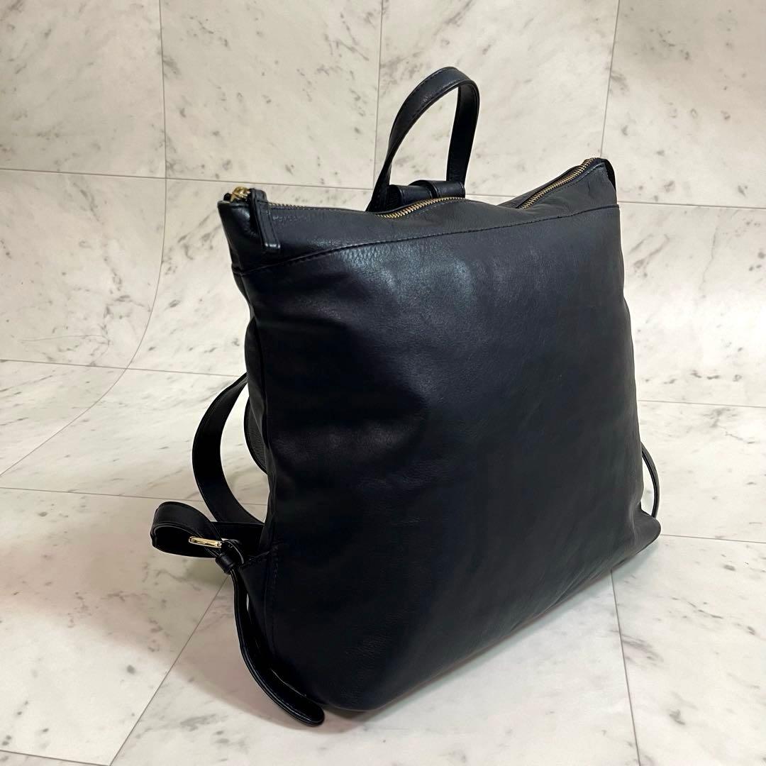 ear PAPILLONNER イアパピヨネ レザー スクエア リュック 黒