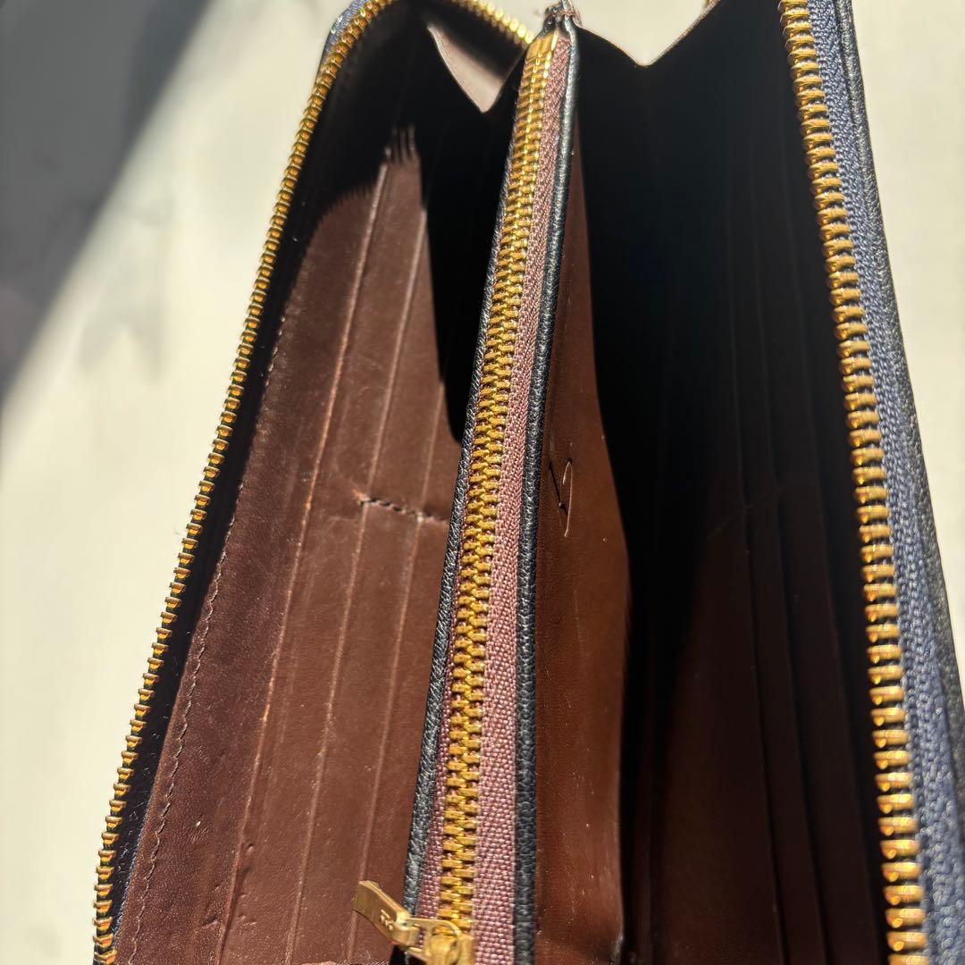 土屋鞄製　黒レザー長財布 ラウンドファスナー