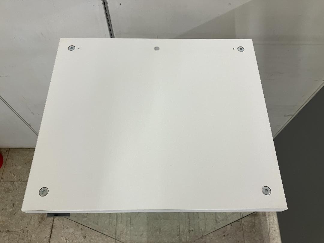 IKEA ガラスショーケース 飾り棚 DETOLF ホワイト