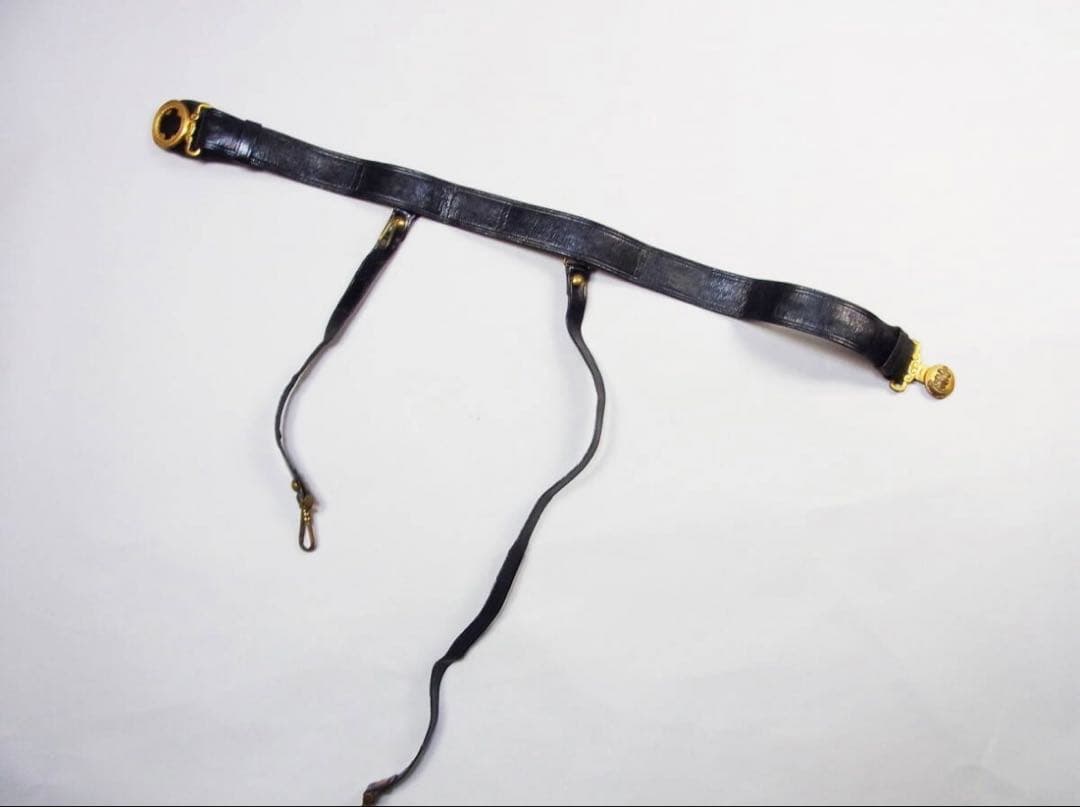 旧日本軍海軍士官用剣帯 帝国海軍連合艦隊短剣ベルト軍艦陸戦隊指揮官海軍省