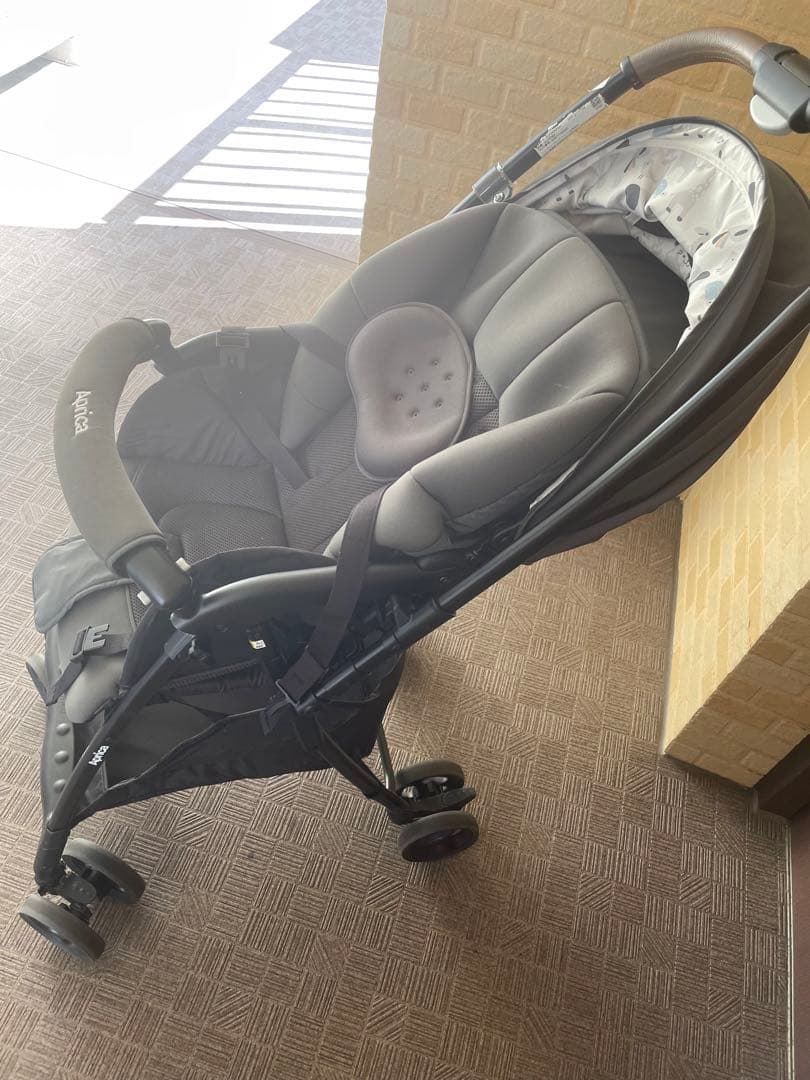 超お得！早い者勝ち！Aprica グレー ベビーカー　カルーンエアー