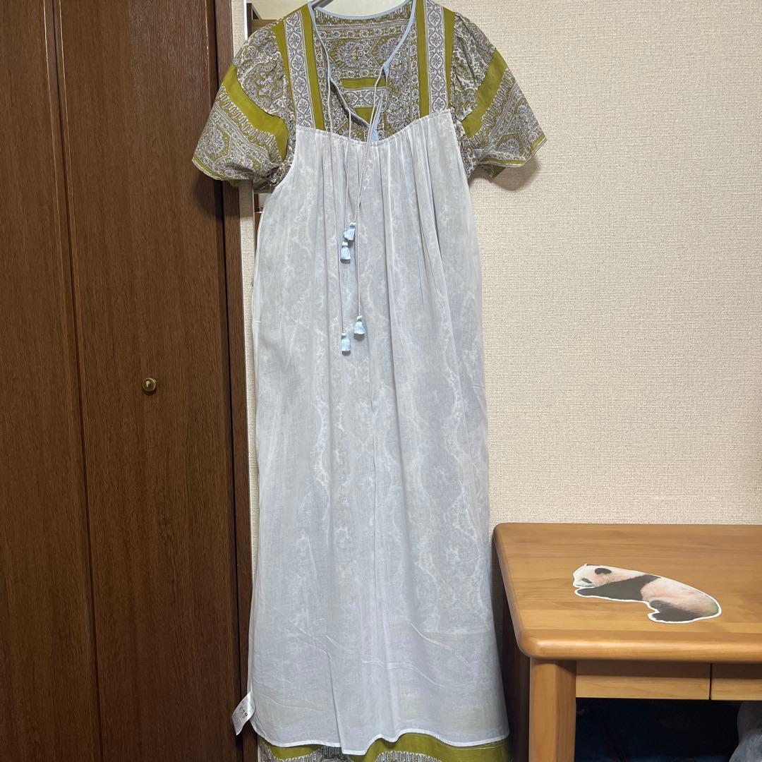 お値引き❣️ne Quittez pas アラベスク柄 フレアスリーブ浜島直子さん