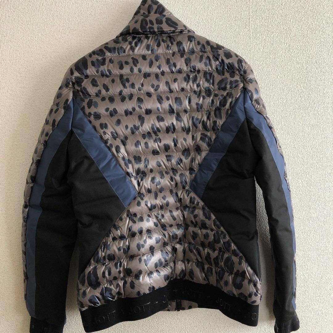 新品　JOTTダウン