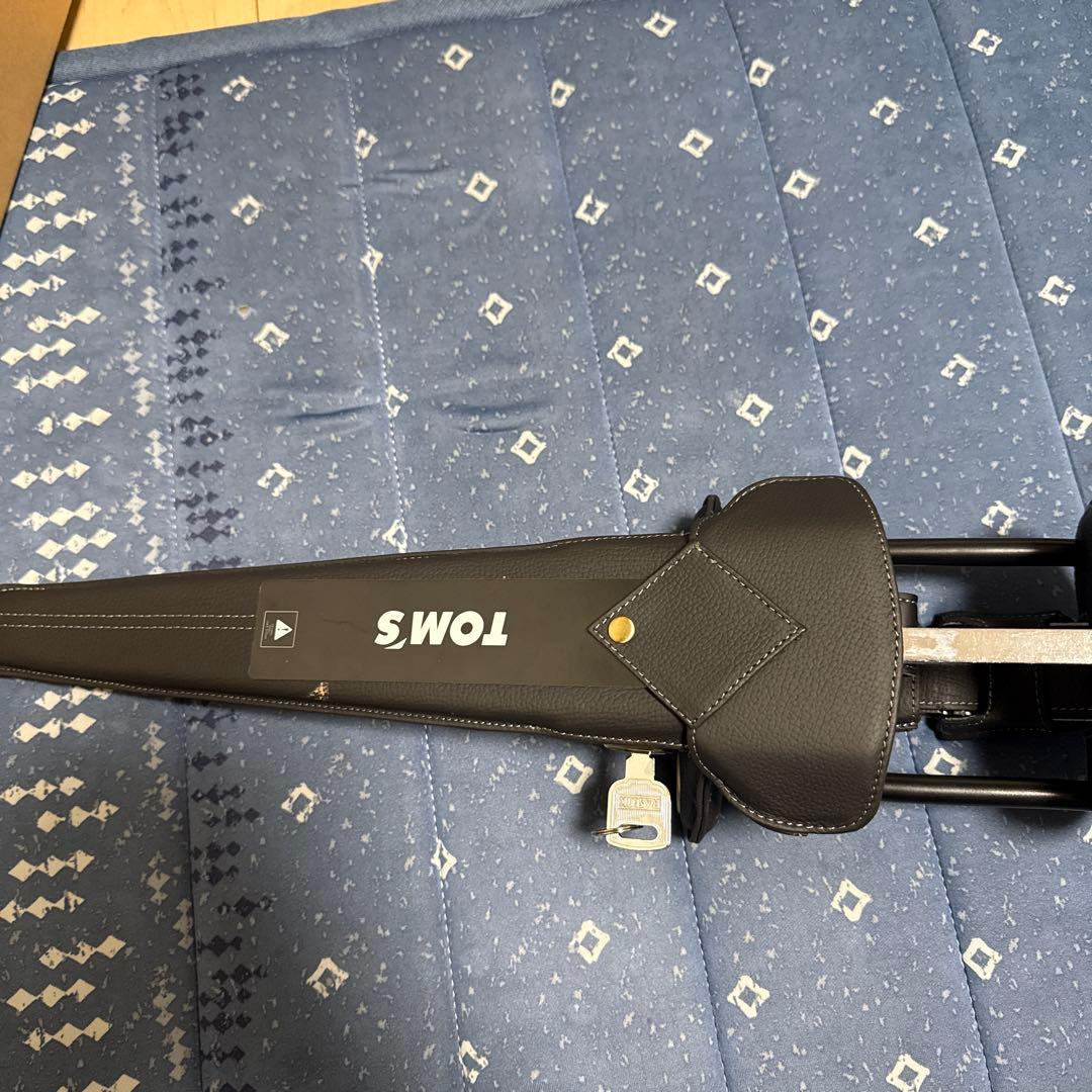 まちきっちトムスステアリングロック　ハンドルロック