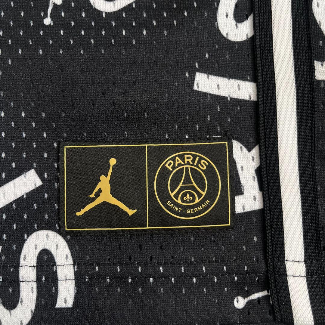 【極美品】ナイキ×パリサンジェルマン×ジョーダン/タンクトップ/総柄/XL/黒
