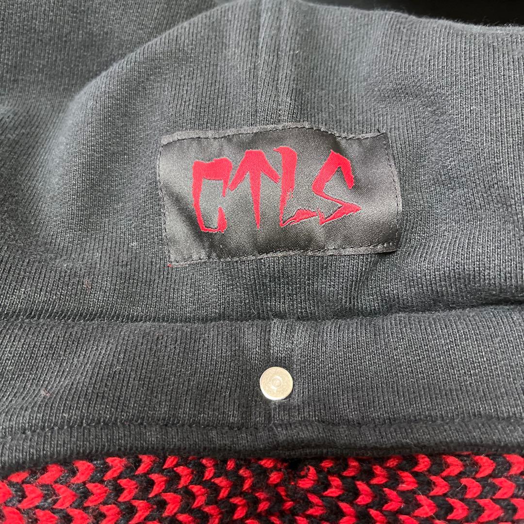 新品 CVTVLIST カタリスト CTLS フードマフラー　パーカー ニット黒