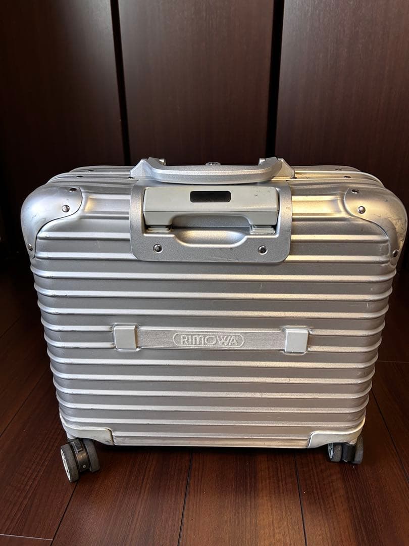 RIMOWA リモワ TOPAS 26L ビジネス4輪 TSA