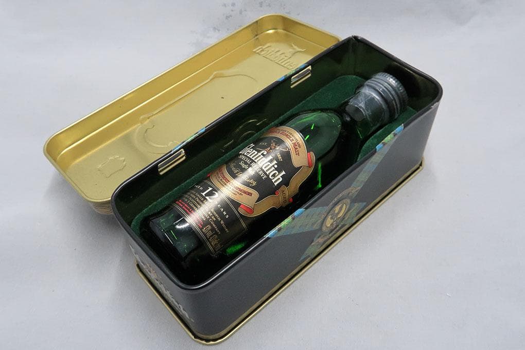 グレンフィディック１２年シングルモルトウィスキー 缶ケース入ミニチュアボトル