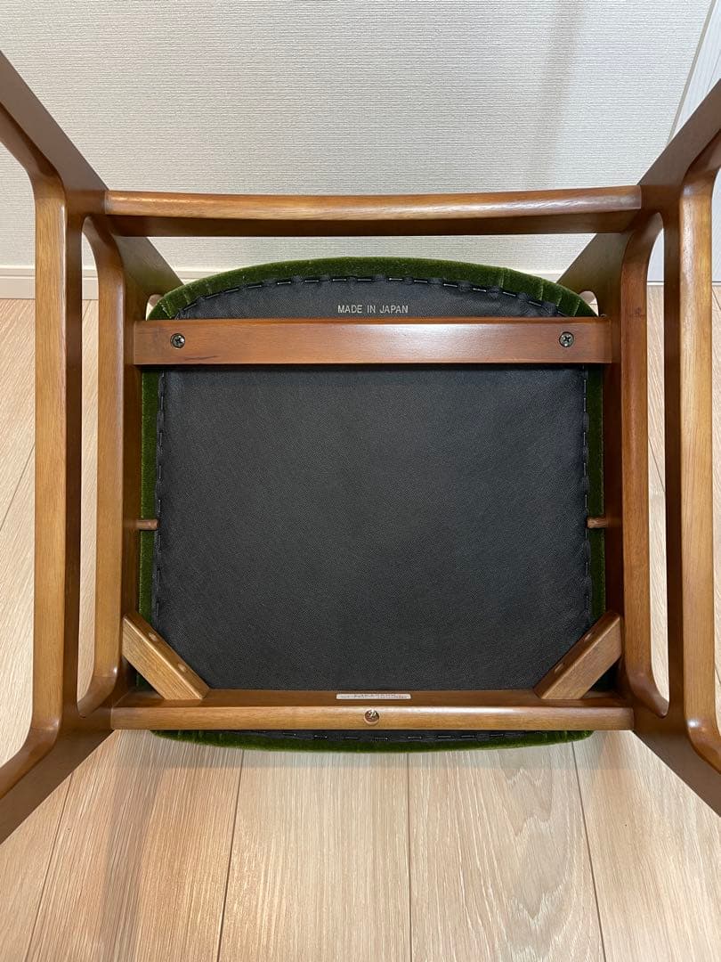 カリモク60 ｜アームレスダイニングチェア モケットグリーン｜正規品