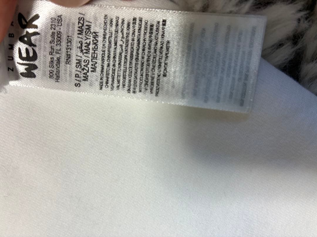 ZUMBA スパンコール トレーニングウェア S/M