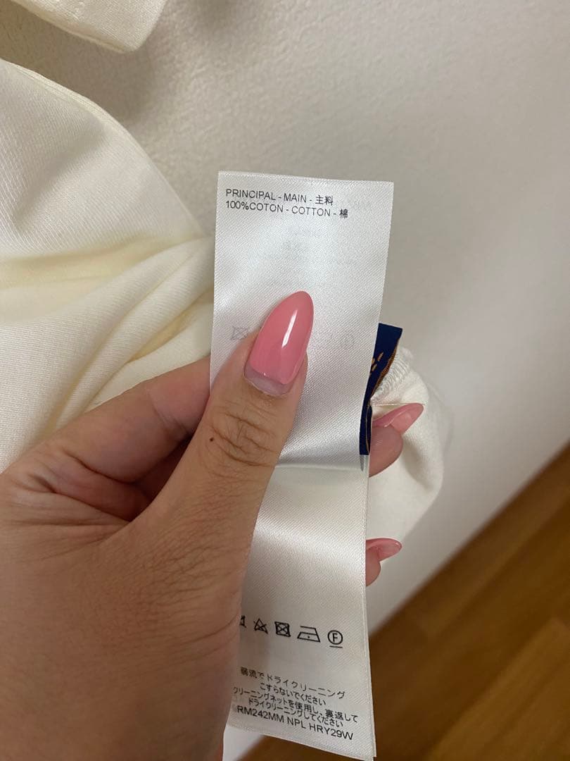 希少　即日発送　ルイヴィトン　ビーズ刺繍ロゴ　Tシャツ