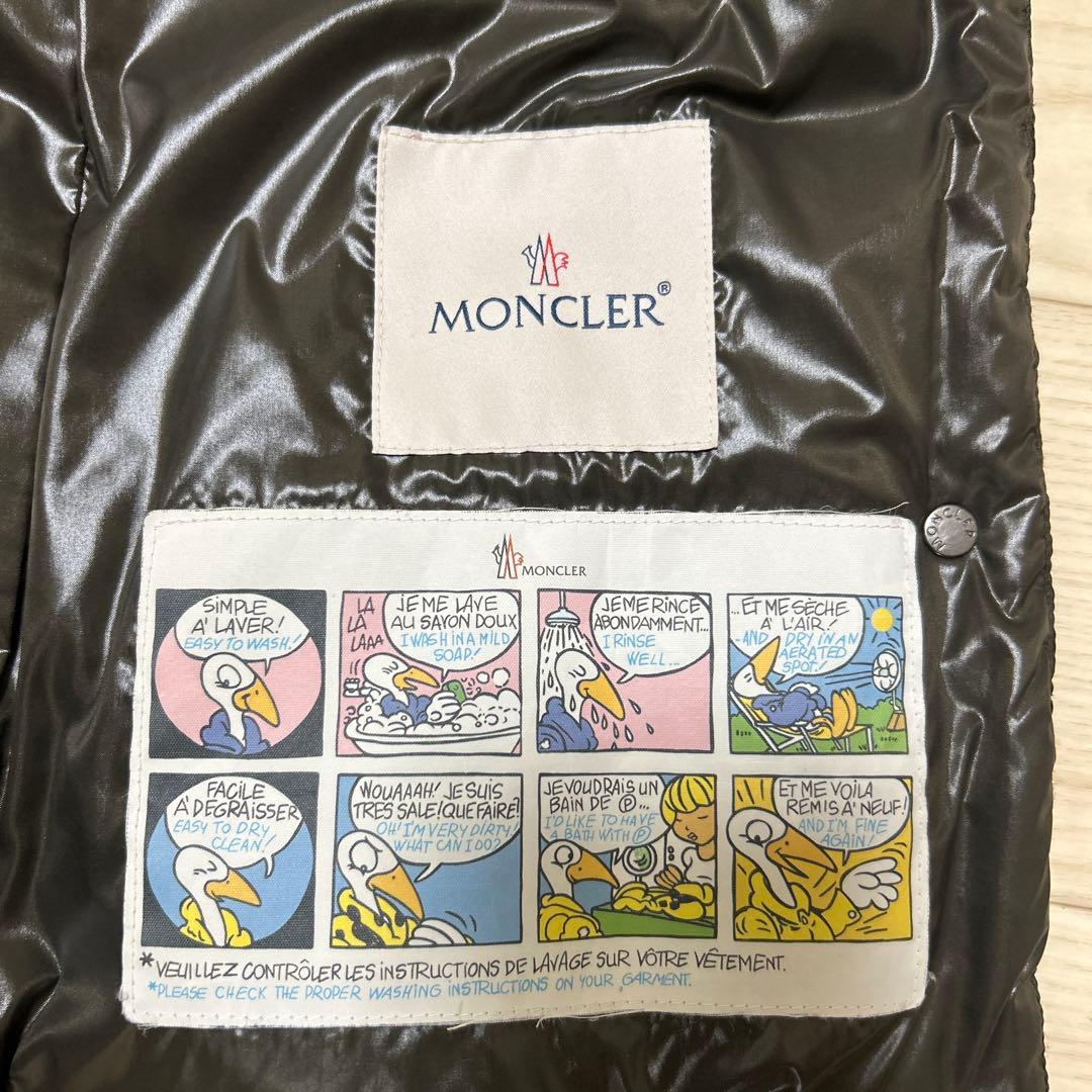 T-MUNE モンクレールブラック ダウンベスト フード付き　GALENE