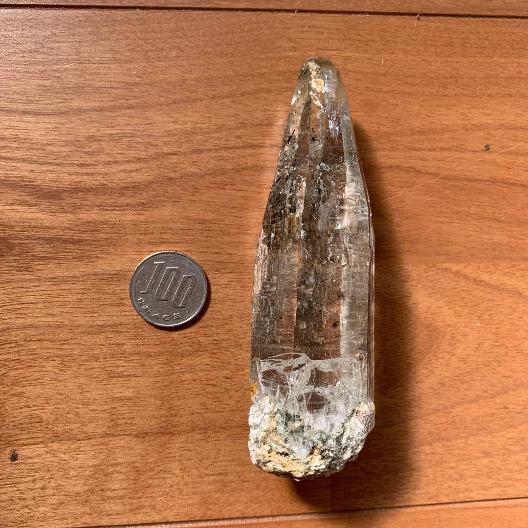 ヒマラヤ水晶　パキスタン　透明度最高レベル