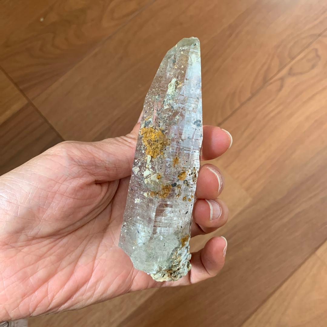 ヒマラヤ水晶　パキスタン　透明度最高レベル