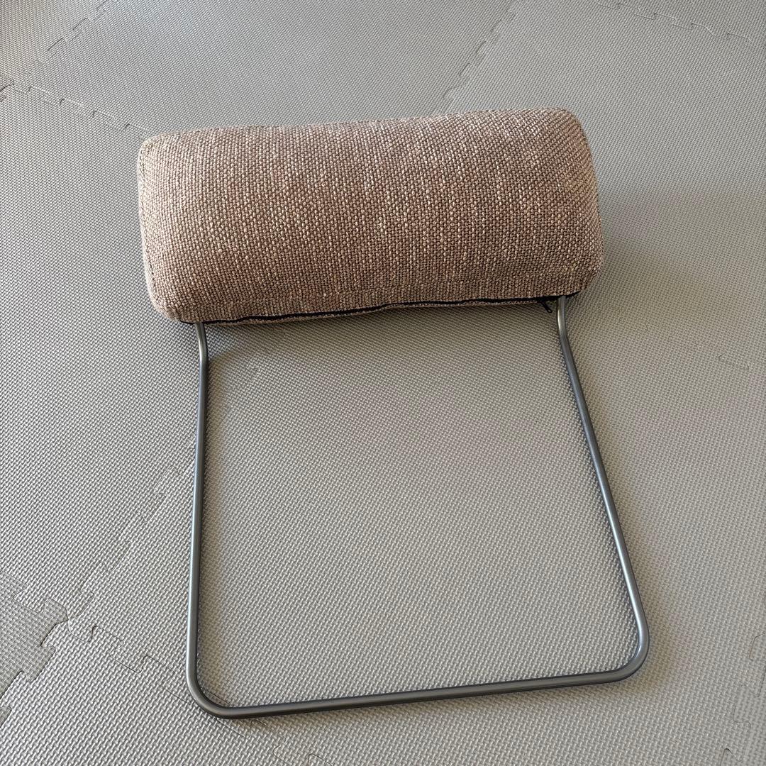 カリモク　ヘッドレスト