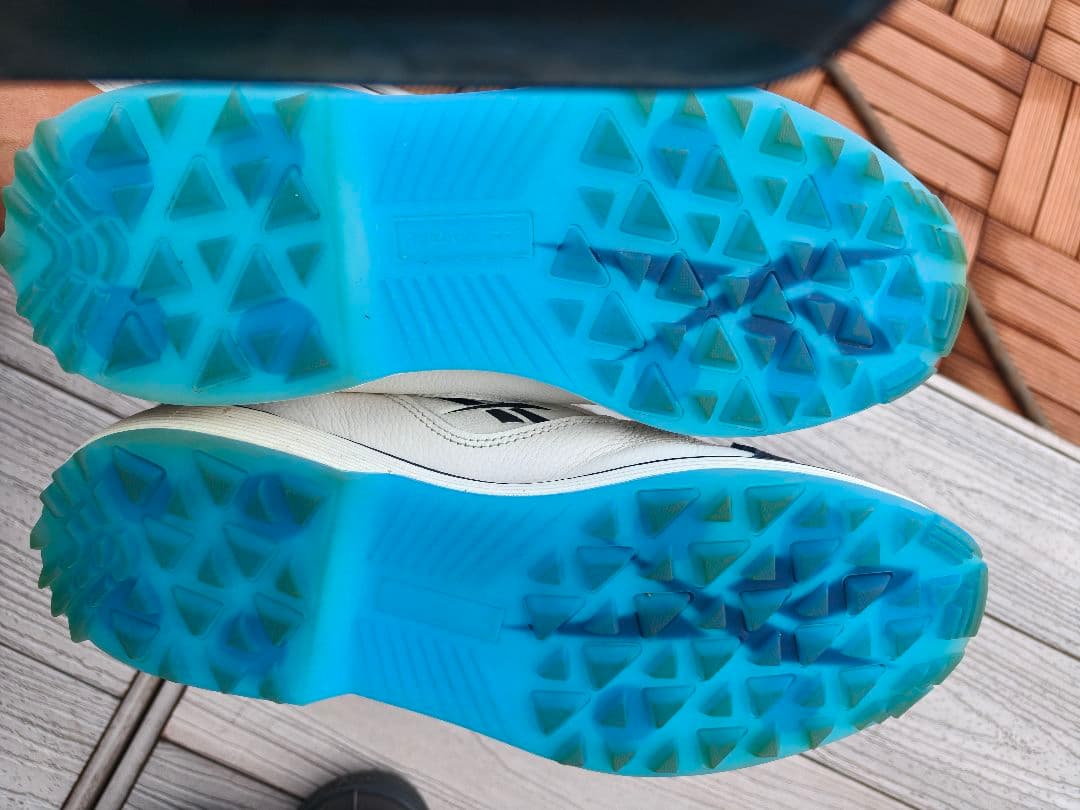 2足セット　中古　ゴルフシューズ　各2～3度利用　MARK & LONA他