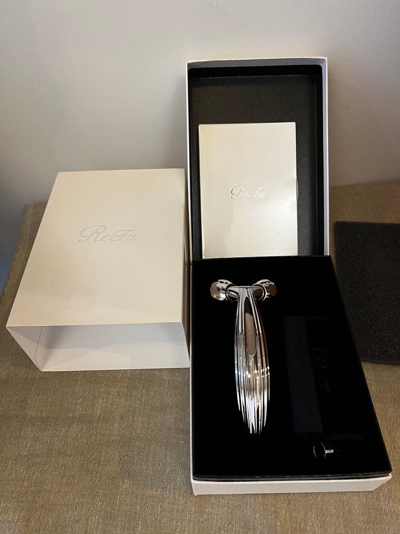 リファカラットレイフェイス 美顔ローラー 【新品】