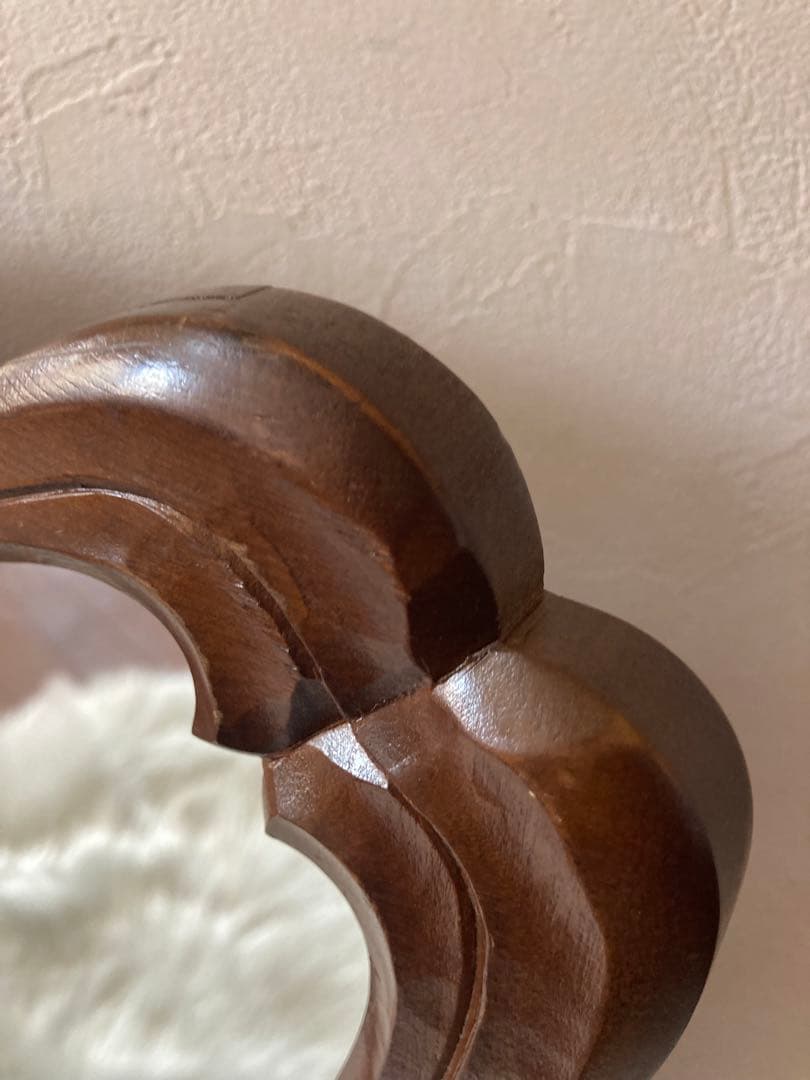 アンティーク ウォールミラー　68×48 大きめです