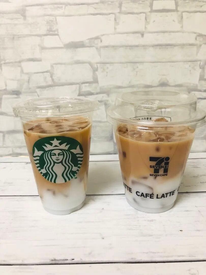 やぶ　食品サンプル　スタバ　セブンイレブン　カフェラテ