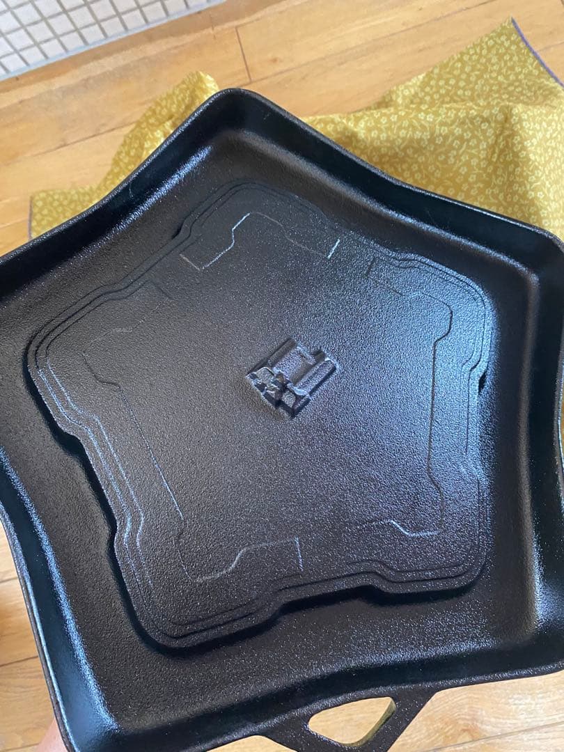 【新品レア】 函館史跡『五稜郭』 のジンギスカン鍋蟻の火ふき - ウエノヤマ技巧