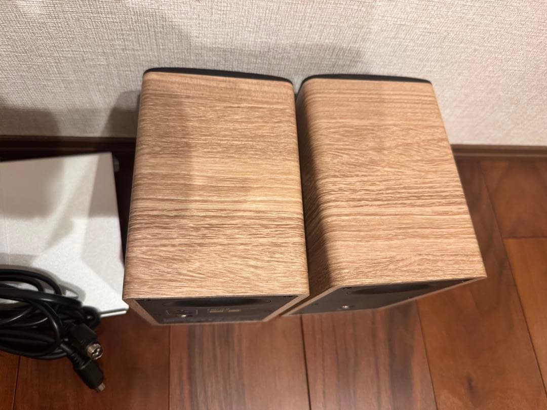 EDIFIER アクティブスピーカー　M60 アルミスタンド付き