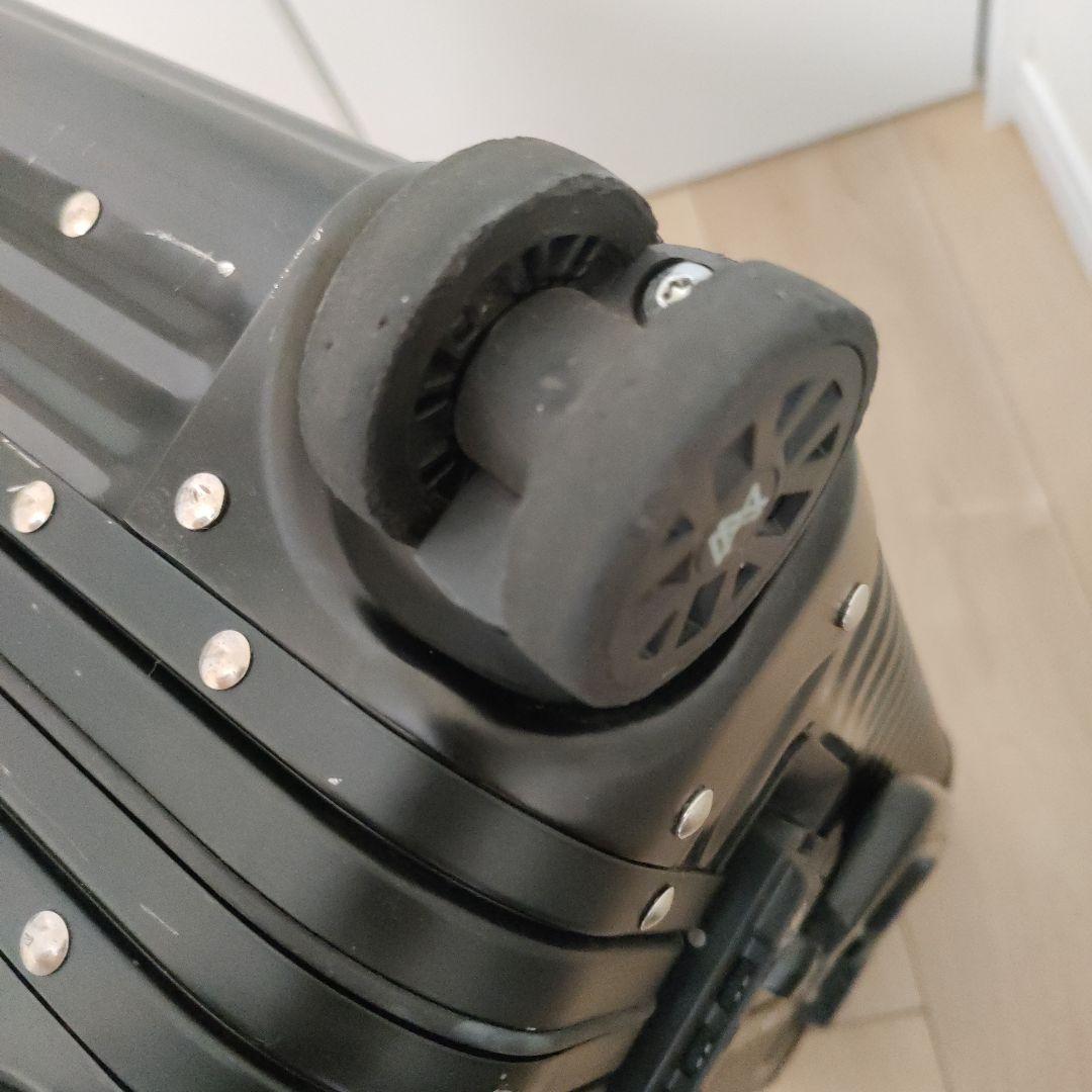 LANZZO ランツォ スーツケース 4輪 アルミ 機内 黒 TSA 33L