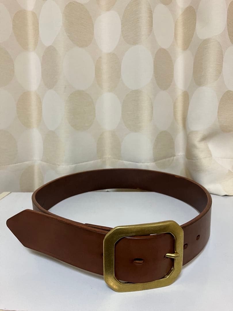 ハンドメイドブラウンレザーベルト 真鍮製バックルスクエア型