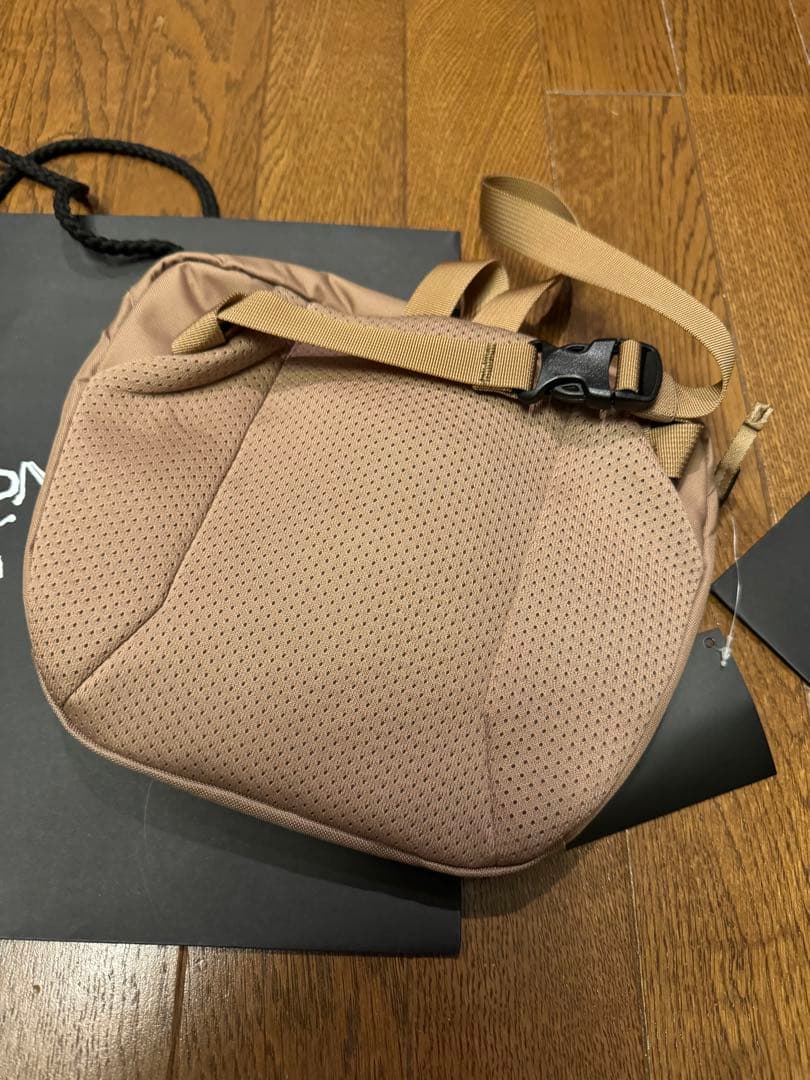 今期カナダ正規品ARC'TERYX MANTIS 2 WAIST PACK②